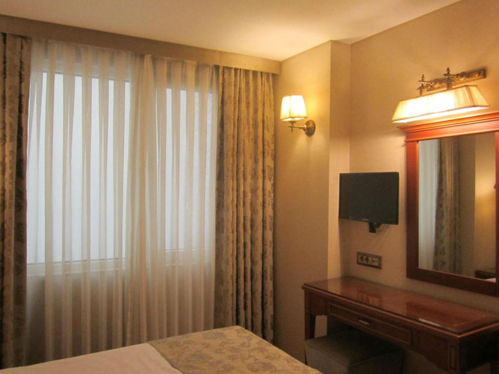 Hotel Perula Istanbul Room photo